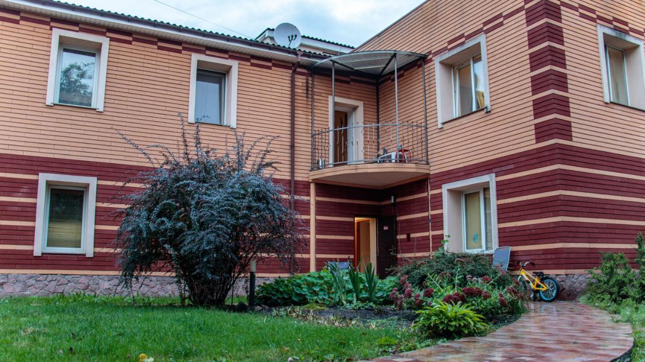 Arcobaleno Home Kyiv Exterior foto
